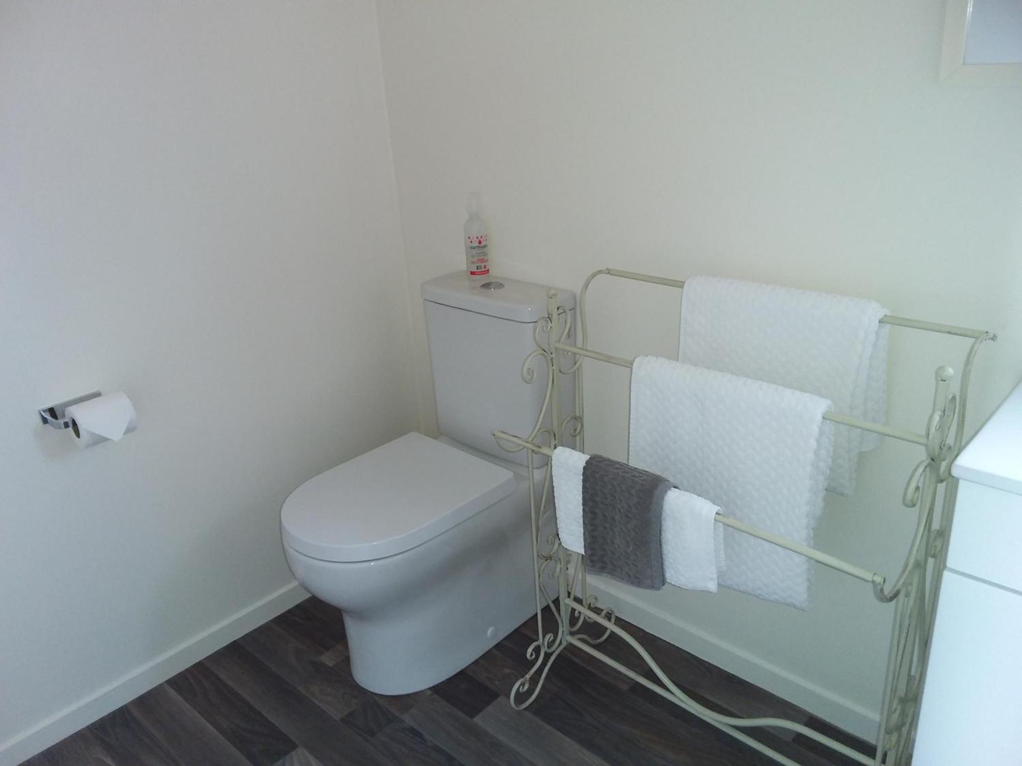 Chris And Dave'S B & B オトロハンガ エクステリア 写真